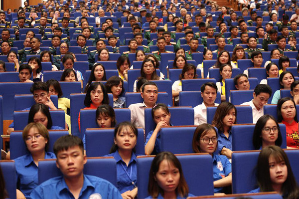 "Đảng ta phải thấm nhuần sâu sắc những di huấn của Chủ tịch Hồ Chí Minh" ảnh 5 “Đảng ta phải thấm nhuần sâu sắc những di huấn của Chủ tịch Hồ Chí Minh”