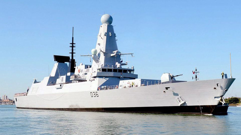 Anh điều tàu chiến thứ 4 tuần tra vùng Vịnh giữa căng thẳng với Iran