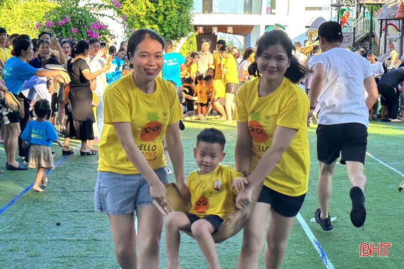 Phụ huynh, học sinh Trường Mầm non Trung Kiên vui ngày hội gia đình