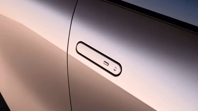 Toyota C-HR 2024 ra mắt: Mẫu SUV đô thị cá tính