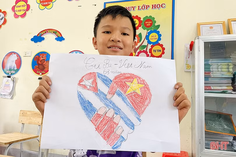 Học sinh huyện miền núi Hà Tĩnh vẽ tranh “Thiếu nhi Việt Nam - Cuba thắm tình đoàn kết”
