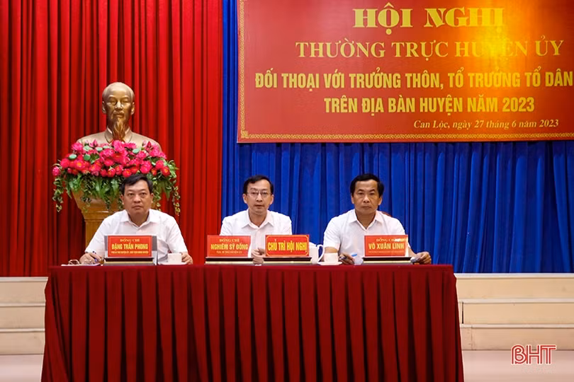 Cán bộ thôn, tổ dân phố ở Can Lộc đề xuất nhiều ý kiến liên quan đến sản xuất nông nghiệp, xây dựng NTM