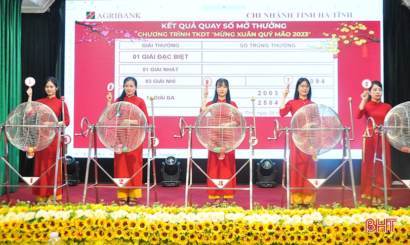 Agribank Chi nhánh tỉnh Hà Tĩnh xác định khách hàng trúng ôtô trị giá 800 triệu đồng