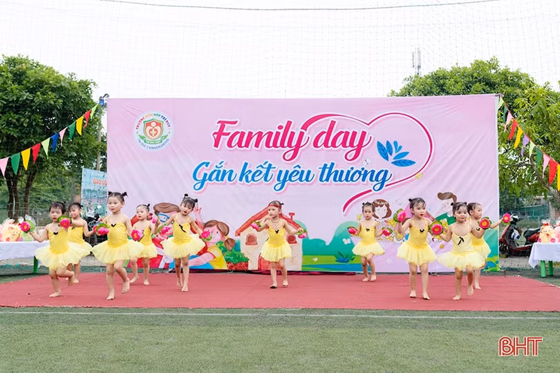 Ngày hội Gia đình gắn kết yêu thương của Trường Mầm non Trí Đức 2