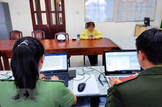 Triệt phá 2 đường dây mua bán thiết bị gian lận thi cử quy mô lớn hình ảnh 2 Triệt phá 2 đường dây mua bán thiết bị gian lận thi cử quy mô lớn