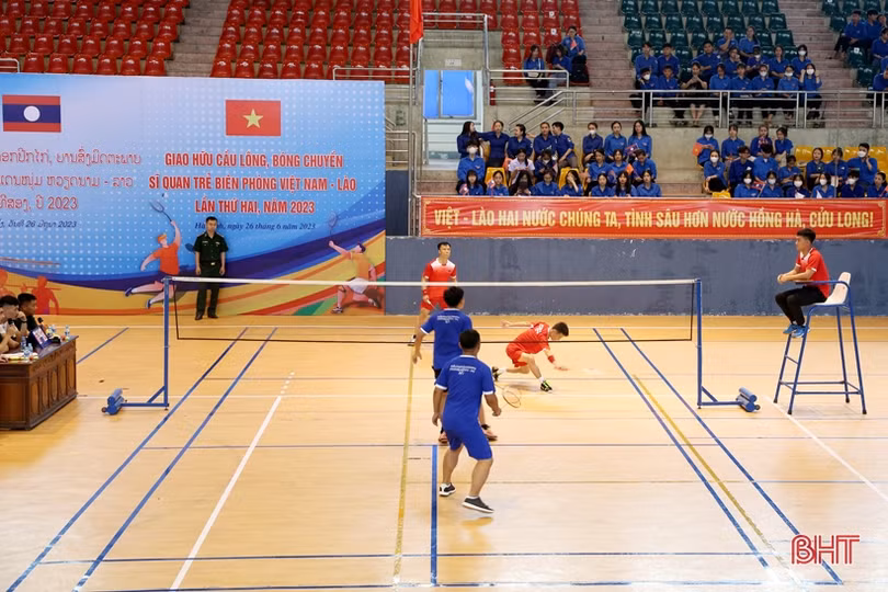 Chương trình giao lưu sĩ quan trẻ Biên phòng Việt Nam - Lào bắt đầu tại Hà Tĩnh