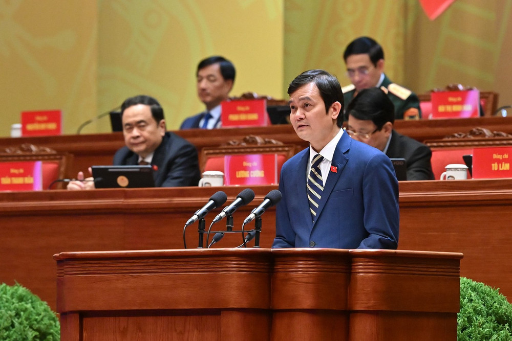 Đồng chí Bùi Quang Huy, Ủy viên dự khuyết Trung ương Đảng, Phó Chủ tịch Ủy ban Trung ương Mặt trận Tổ quốc Việt Nam, Bí thư thứ nhất Ban Chấp hành Trung ương Đoàn trình bày tham luận với chủ đề “Tăng cường giáo dục lý tưởng cách mạng, đạo đức, lối sống văn hoá, bồi dưỡng thanh niên trở thành lực lượng kế cận xuất sắc của Đảng”.