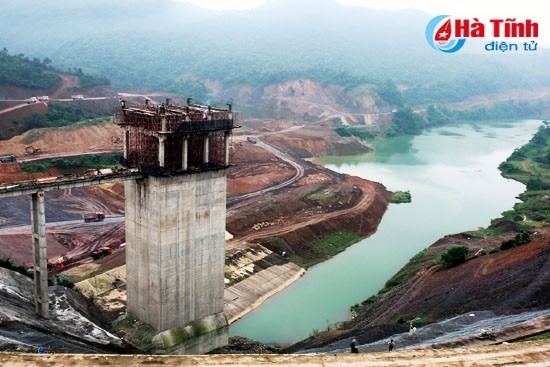 Hà Tĩnh hiện thực hóa khát vọng vươn tới ảnh 2