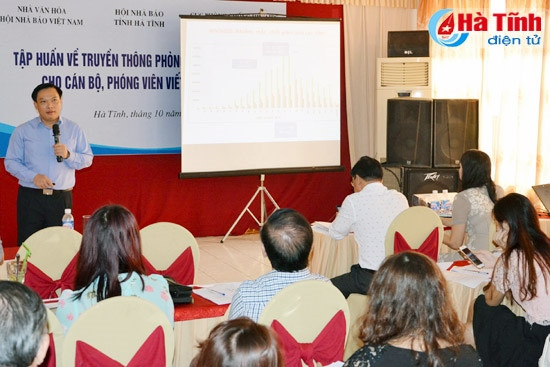 Nâng cao kiến thức truyền thông phòng, chống HIV/AIDS ảnh 2