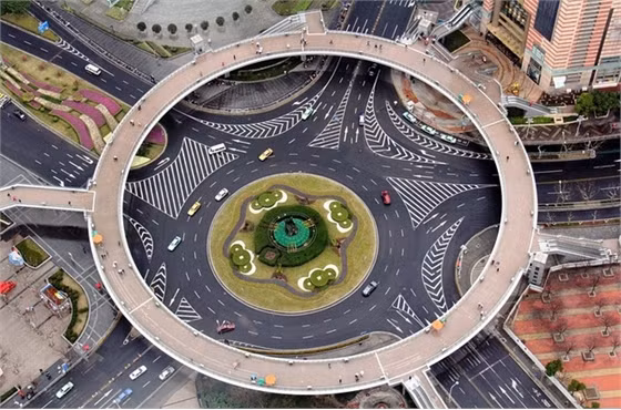 Những vòng xuyến độc đáo trên thế giới ảnh 9