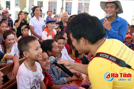 Thi “Vua đầu bếp nam” mừng ngày Phụ nữ Việt Nam ảnh 6