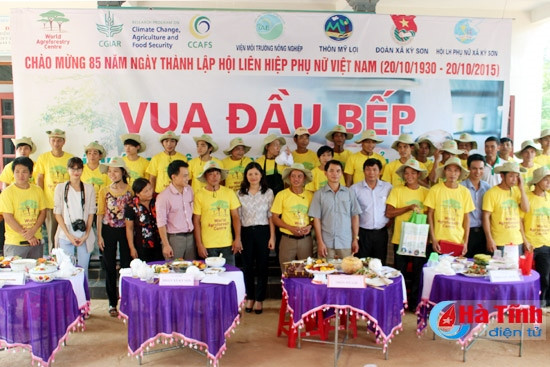 Thi “Vua đầu bếp nam” mừng ngày Phụ nữ Việt Nam ảnh 1