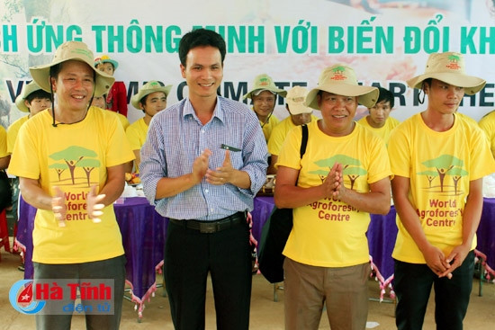 Thi “Vua đầu bếp nam” mừng ngày Phụ nữ Việt Nam ảnh 8