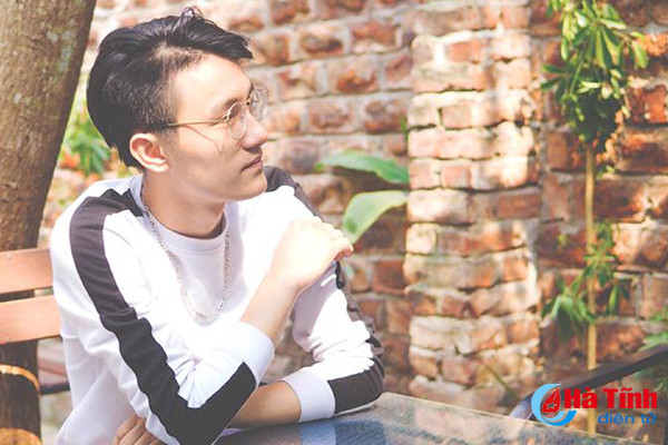 9X Hà Tĩnh cover ‘Sóng’ được khen ngợi: Âm nhạc giúp mình bớt nhút nhát