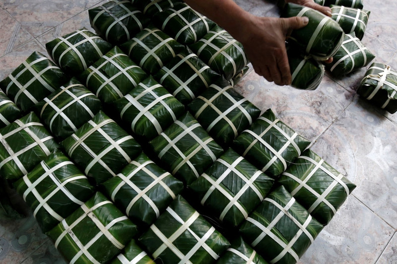 don tet mau tuat o viet nam qua ong kinh cac hang thong tan noi tieng