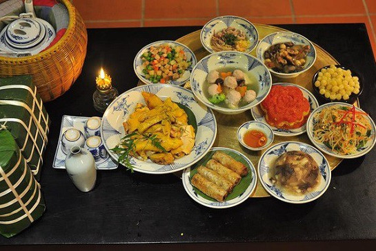 nguoi chau a thuong an gi cho may man vao dip dau nam