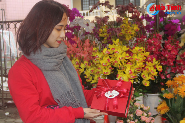 thoa suc chon hoa tuoi chocolate cho ngay le tinh nhan