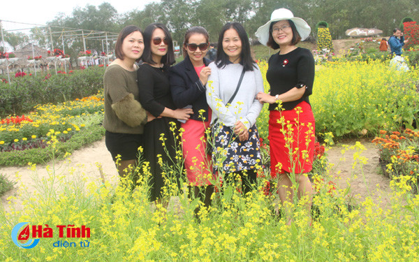 du khach tap nap ve ha tinh nhung ngay dau xuan mau tuat