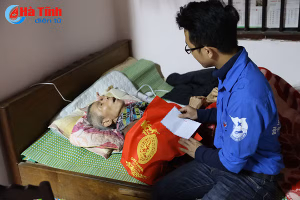 mang tet yeu thuong ve vung kho khan