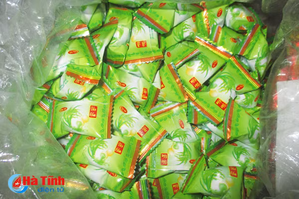 banh keo ba khong tran lan thi truong