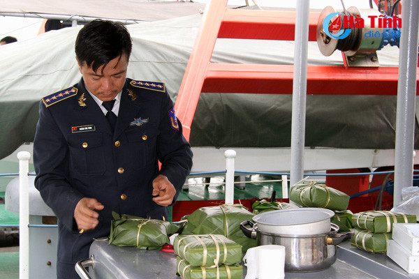 don xuan cung canh sat bien