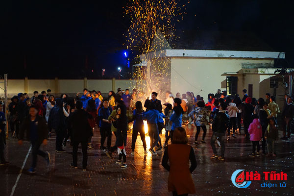 mang tet yeu thuong ve vung kho khan