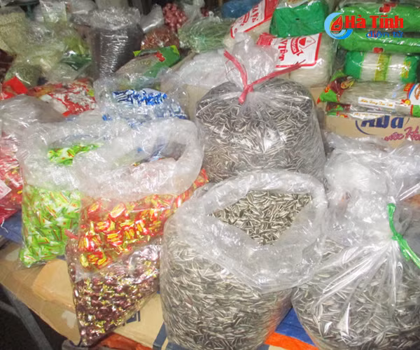 banh keo ba khong tran lan thi truong