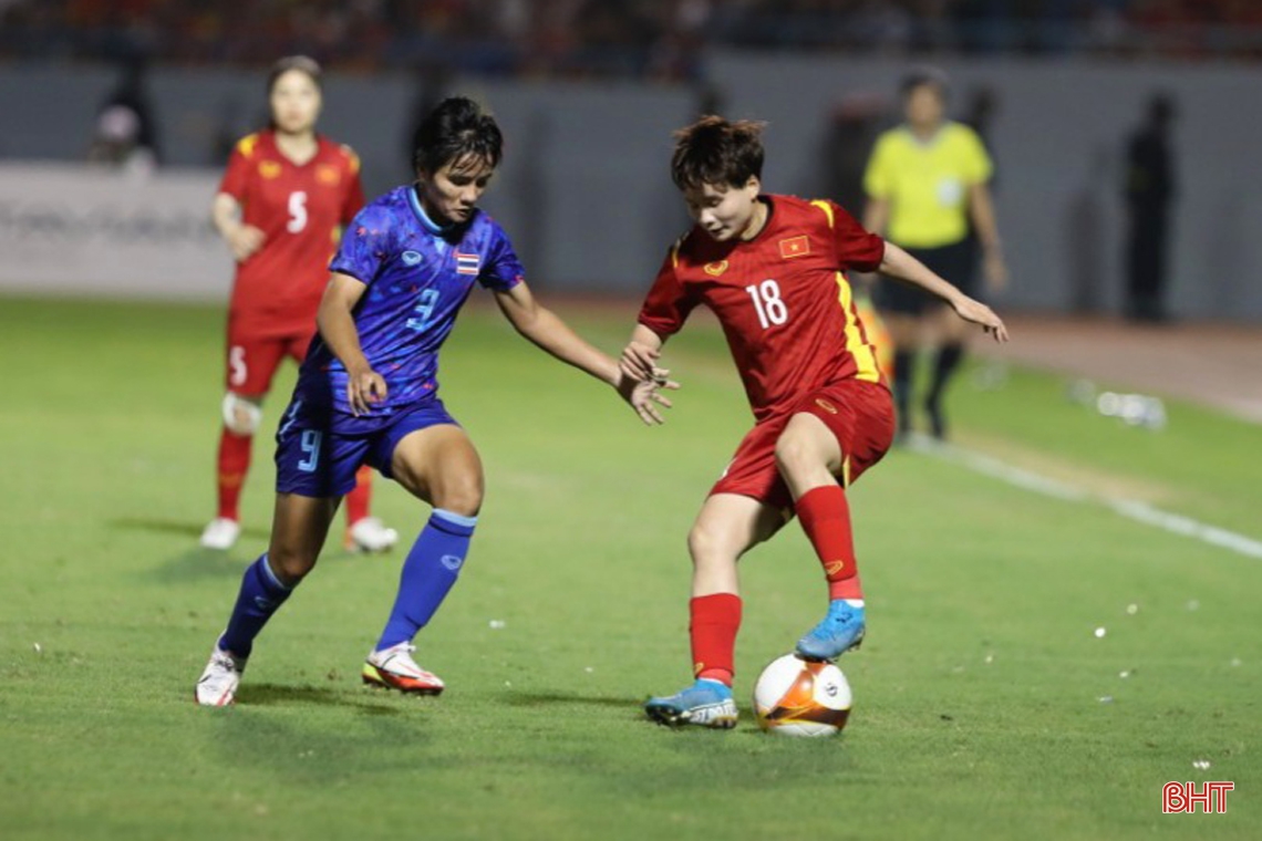 Thắng kịch tính trước Thái Lan, Việt Nam vô địch bóng đá nữ SEA Games 31