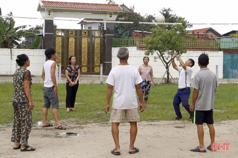 Người Sơn Hà “thà nhịn ăn, không nhịn chơi thể thao…”