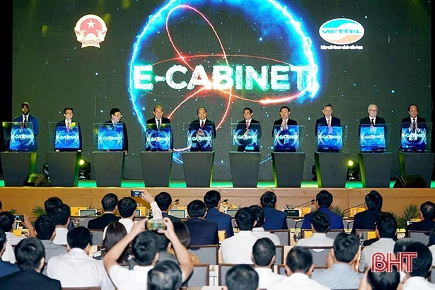 Viettel Hà Tĩnh giới thiệu hệ thống thông tin phục vụ họp và xử lý công việc