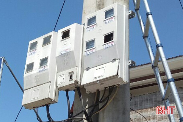 Điện lực Vũ Quang tập trung chỉnh trang lưới, giảm tổn thất điện năng