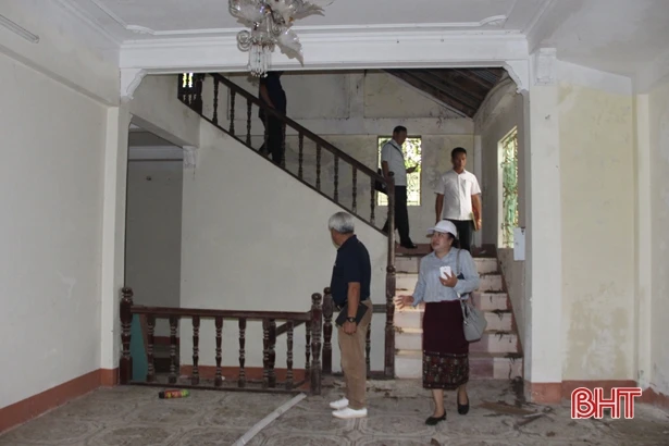 Bôlykhămxay bàn giao nhà nghỉ Xuân Thành cho Hà Tĩnh