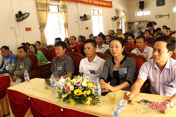 Ra mắt CLB Bảo tồn di sản hát chầu văn & nghi lễ hầu đồng phường Trung Lương