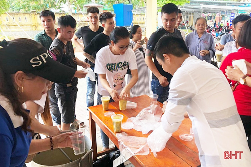 Ấm lòng bệnh nhân nghèo ở Bệnh viện đa khoa Thạch Hà