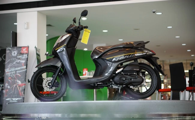 Xe ga mới Honda Genio 110 giá 28,8 triệu đồng hút nam nữ sinh viên Việt