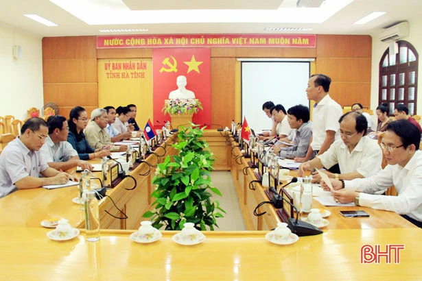 Bôlykhămxay bàn giao nhà nghỉ Xuân Thành cho Hà Tĩnh