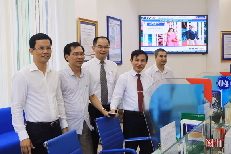 BIDV Hà Tĩnh khai trương địa điểm mới phòng giao dịch thành phố