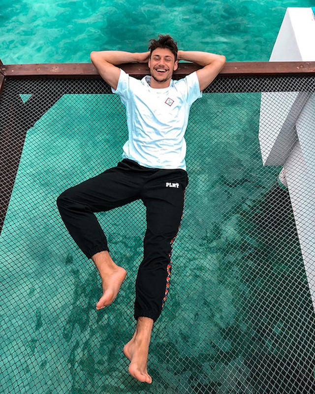 Dưới là đại dương, trên là trăng sao - đây có thể là nơi ngủ đẹp nhất thế giới