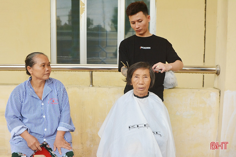 Ấm lòng bệnh nhân nghèo ở Bệnh viện đa khoa Thạch Hà