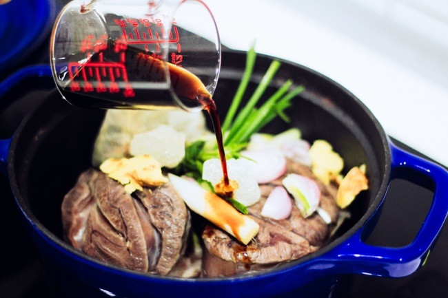 Bật mí cách nấu thịt bò kho tộ ngon nức mũi