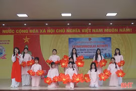 Âm nhạc học đường: Thỏa đam mê, nuôi dưỡng tài năng