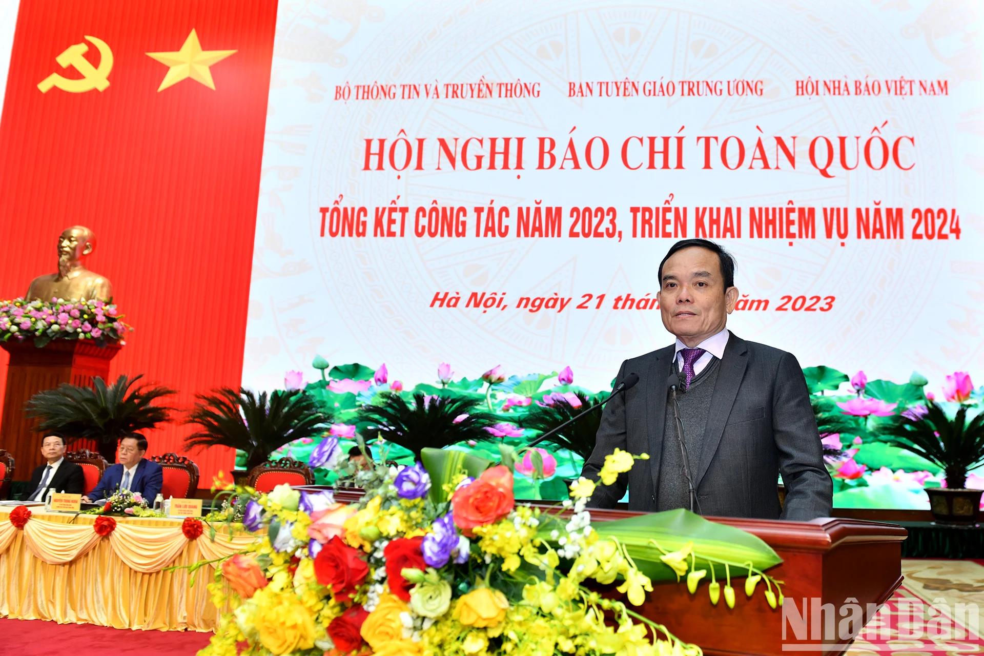 Phó Thủ tướng Trần Lưu Quang phát biểu tại Hội nghị. Xây dựng nền báo chí cách mạng chuyên nghiệp, nhân văn và hiện đại