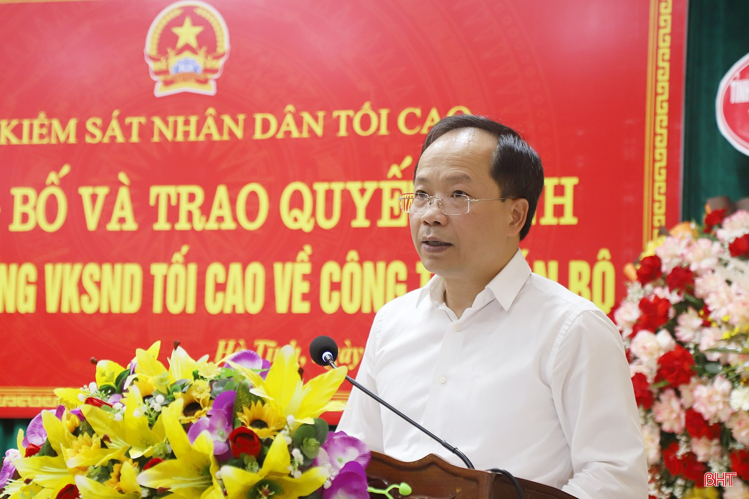 Bí thư Tỉnh ủy Nguyễn Duy Lâm phát biểu tại buổi lễ. bqbht_br_s.jpg