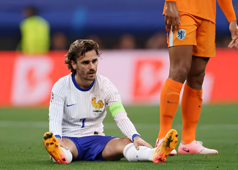 Griezmann phung phí cơ hội.