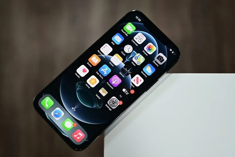 Apple sẽ trang bị lớp phủ màn hình chống trầy xước và chống lóa tốt hơn đáng kể cho iPhone 17. Ảnh: AppleInsider. 999998.jpg