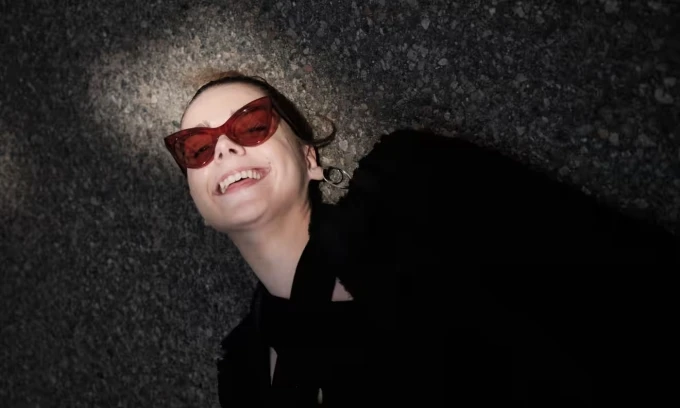 Nghệ sĩ Litva Jolita Vaitkute. Ảnh: Guardian