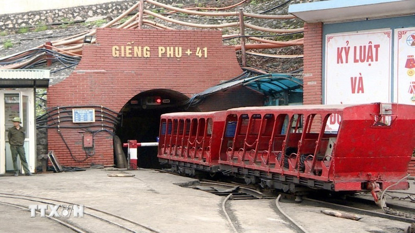 Khu vực khai trường sản xuất than hầm lò của Công ty Than Thống Nhất-TKV. Ảnh: TTXVN phát Khu vực khai trường sản xuất than hầm lò của Công ty Than Thống Nhất-TKV. Ảnh: TTXVN phát