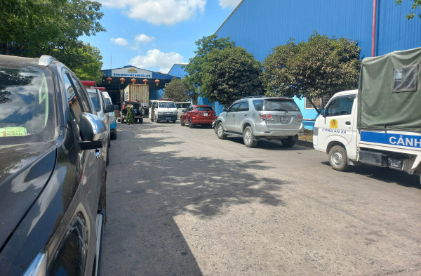 Công tác cứu hộ cứu nạn đang được triển khai khẩn trương tại nơi xảy ra vụ nổ.