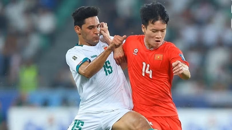 Tuyển Việt Nam hiện tại nằm ngoài top 100 thế giới. Ảnh: AFC.