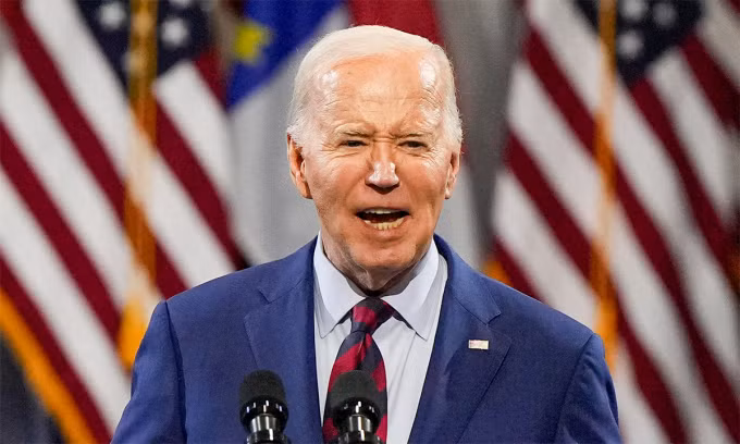 Tổng thống Mỹ Joe Biden phát biểu tại sự kiện ở Wilmington, bang Bắc Carolina ngày 2/5. Ảnh: AP